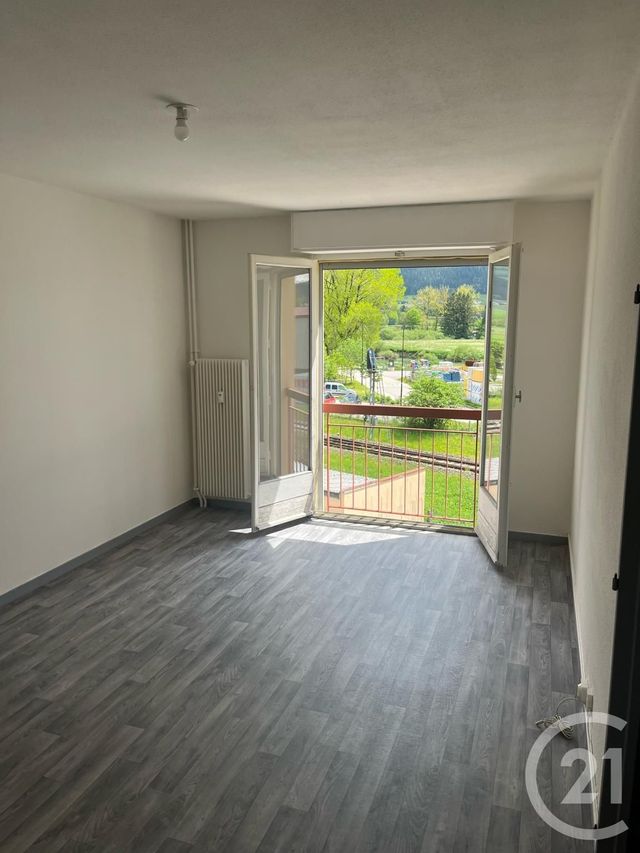 Appartement F2 à louer - 2 pièces - 45.45 m2 - MORTEAU - 25 - FRANCHE-COMTE - Century 21 Pg Immobilier
