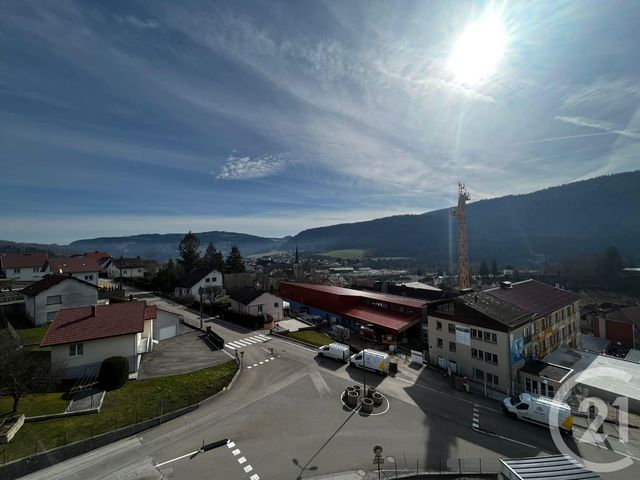 Appartement T4 à vendre - 4 pièces - 71.8 m2 - VILLERS LE LAC - 25 - FRANCHE-COMTE - Century 21 Pg Immobilier