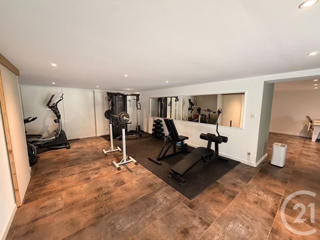 maison à vendre - 9 pièces - 271.0 m2 - VILLERS LE LAC - 25 - FRANCHE-COMTE - Century 21 Avenir Immobilier