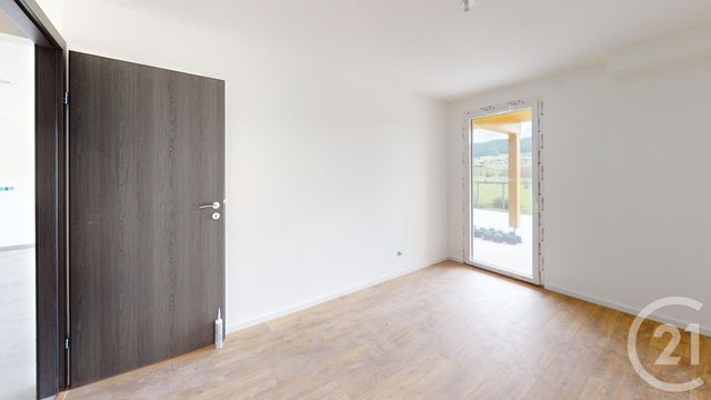 Afficher la photo en grand Appartement à vendre - 4 pièces - 113.89 m2 - MORTEAU - 25 - FRANCHE-COMTE - Century 21 Avenir Immobilier