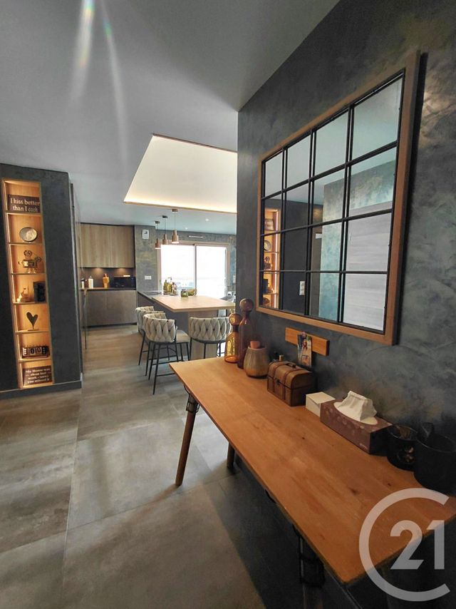 Appartement T4 à vendre - 4 pièces - 113.0 m2 - MONTLEBON - 25 - FRANCHE-COMTE - Century 21 Avenir Immobilier