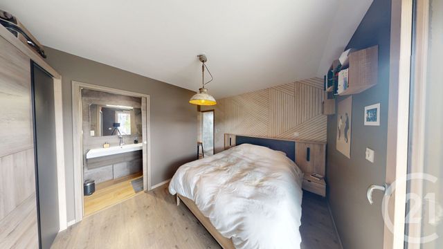 Appartement T4 à vendre - 4 pièces - 113.0 m2 - MONTLEBON - 25 - FRANCHE-COMTE - Century 21 Avenir Immobilier