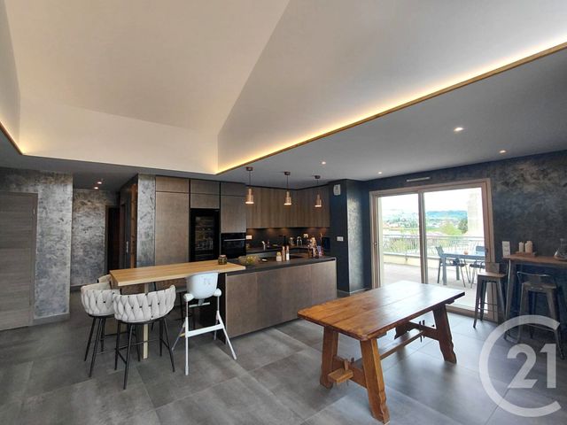 Appartement T4 à vendre - 4 pièces - 113.0 m2 - MONTLEBON - 25 - FRANCHE-COMTE - Century 21 Avenir Immobilier