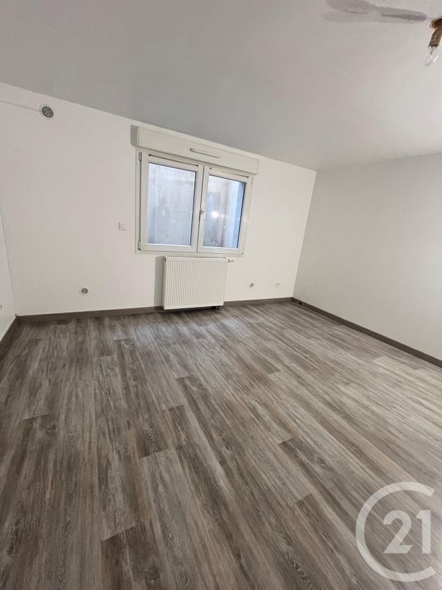 Appartement F3 à louer - 3 pièces - 91.9 m2 - LES FINS - 25 - FRANCHE-COMTE - Century 21 Avenir Immobilier