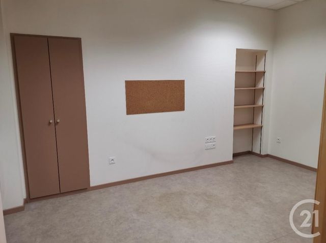 Afficher la photo en grand Appartement Local à louer - 1 pièce - 49.14 m2 - VILLERS LE LAC - 25 - FRANCHE-COMTE - Century 21 Avenir Immobilier