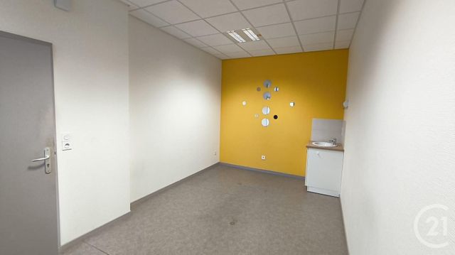 Appartement Local à louer - 1 pièce - 49.14 m2 - VILLERS LE LAC - 25 - FRANCHE-COMTE - Century 21 Avenir Immobilier