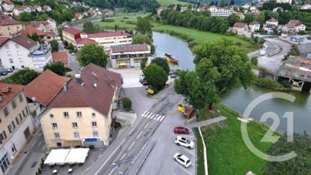 Afficher la photo en grand Appartement Local à louer - 1 pièce - 49.14 m2 - VILLERS LE LAC - 25 - FRANCHE-COMTE - Century 21 Avenir Immobilier