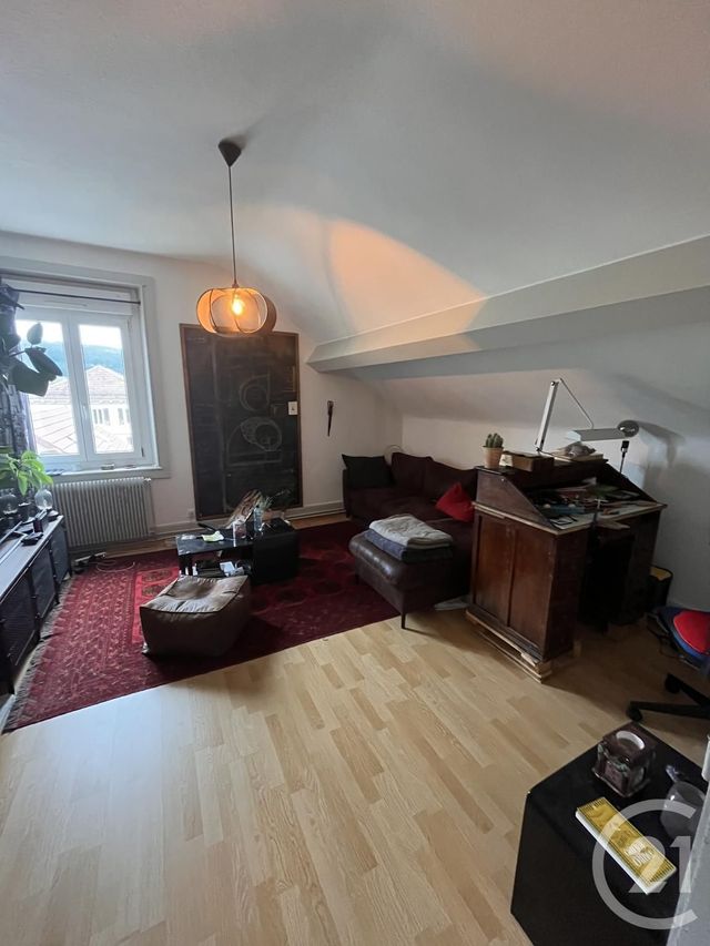 Appartement T2 à louer - 2 pièces - 41.1 m2 - MORTEAU - 25 - FRANCHE-COMTE - Century 21 Pg Immobilier