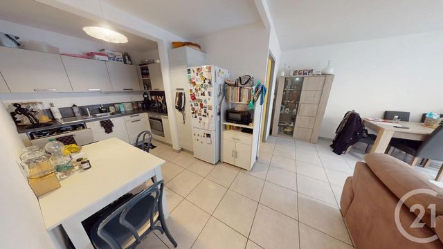Appartement F4 à vendre - 4 pièces - 79.52 m2 - MORTEAU - 25 - FRANCHE-COMTE - Century 21 Avenir Immobilier