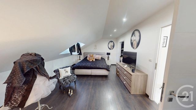 Appartement F3 bis à vendre - 4 pièces - 144.05 m2 - MONTLEBON - 25 - FRANCHE-COMTE - Century 21 Avenir Immobilier