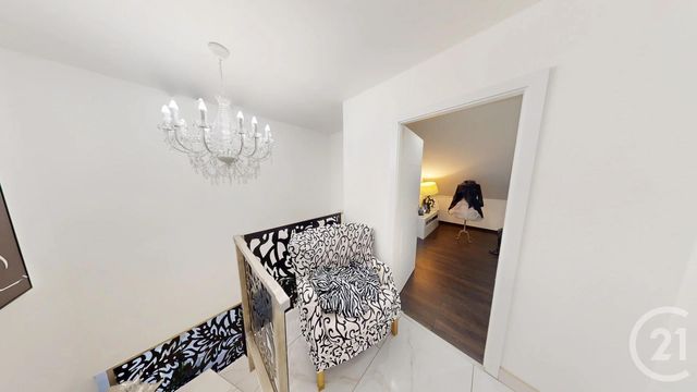 Appartement F3 bis à vendre - 4 pièces - 144.05 m2 - MONTLEBON - 25 - FRANCHE-COMTE - Century 21 Avenir Immobilier
