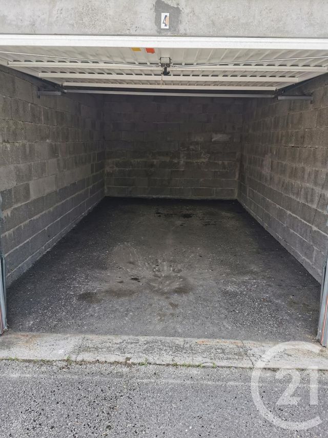 parking - MORTEAU - 25