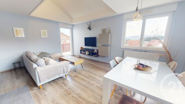 Appartement F3 bis à vendre - 3 pièces - 62.44 m2 - MORTEAU - 25 - FRANCHE-COMTE - Century 21 Avenir Immobilier