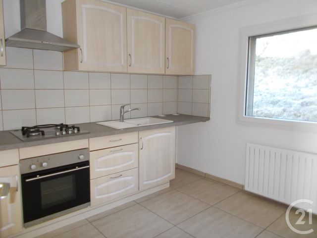 Appartement F5 à louer - 4 pièces - 82.2 m2 - MORTEAU - 25 - FRANCHE-COMTE - Century 21 Avenir Immobilier