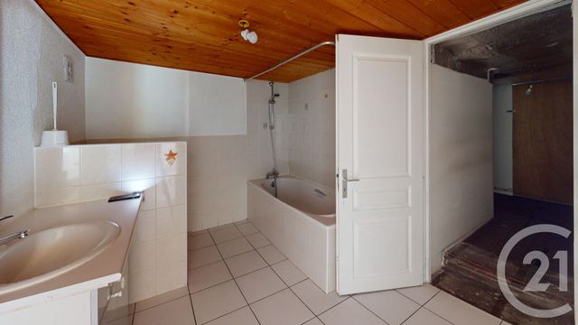 Appartement F2 à vendre - 2 pièces - 39.99 m2 - VILLERS LE LAC - 25 - FRANCHE-COMTE - Century 21 Avenir Immobilier