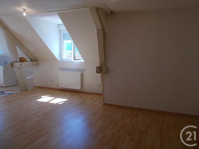 Appartement F3 à louer - 3 pièces - 67.0 m2 - MORTEAU - 25 - FRANCHE-COMTE - Century 21 Avenir Immobilier