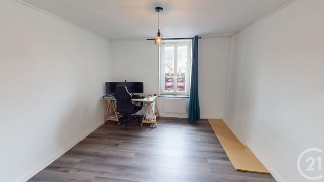 Afficher la photo en grand Appartement F4 à vendre - 4 pièces - 90.57 m2 - MORTEAU - 25 - FRANCHE-COMTE - Century 21 Avenir Immobilier