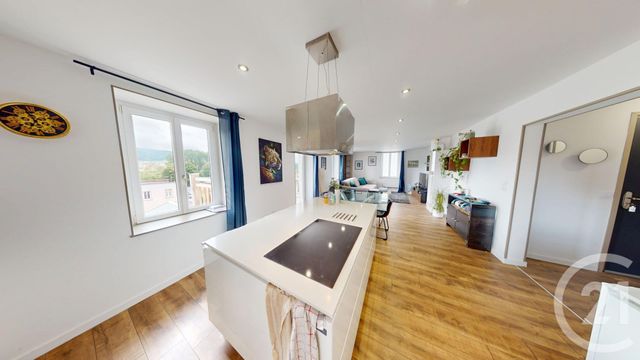 Afficher la photo en grand Appartement F4 à vendre - 4 pièces - 90.57 m2 - MORTEAU - 25 - FRANCHE-COMTE - Century 21 Avenir Immobilier