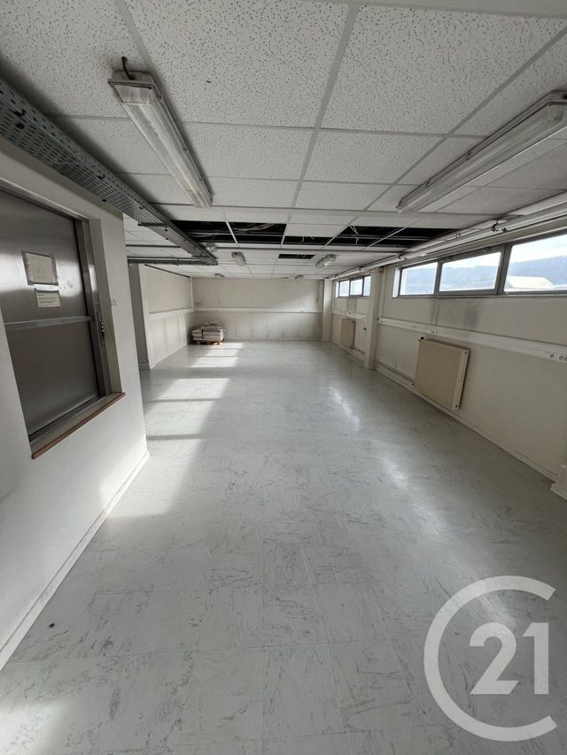 Afficher la photo en grand divers à vendre - 950.66 m2 - MORTEAU - 25 - FRANCHE-COMTE - Century 21 Avenir Immobilier